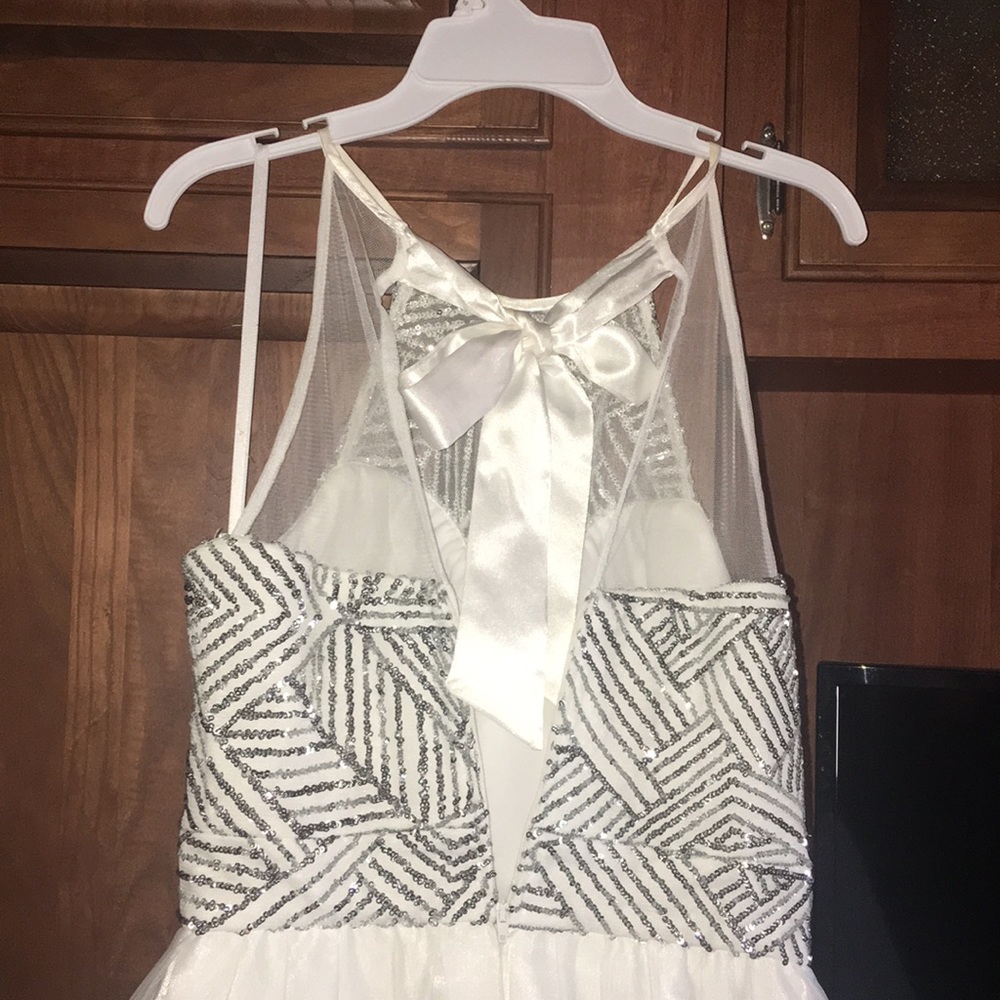 PROM DRESS FOR SALE - Picture 5 of 5